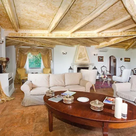 Castello Di Tor Crescenza Couette-café